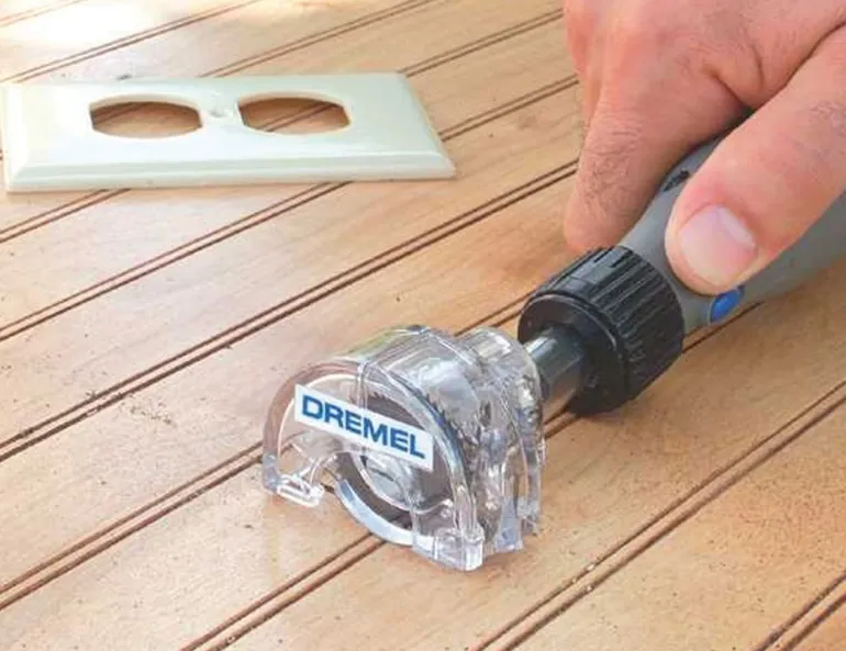 Adaptation pour mini-scie DREMEL