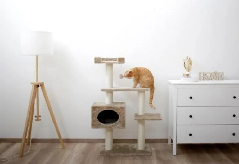 Arbre à chat Emmy 133 cm beige