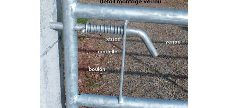 Barrière d'herbage extensible galvanisée 4 à 5 m