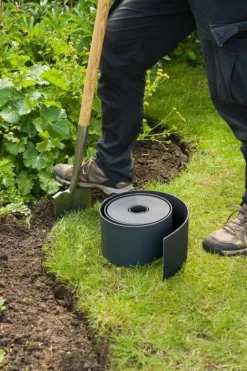 Bordure PE recyclée 10M H7.5 épaisseur 3mm NOIR