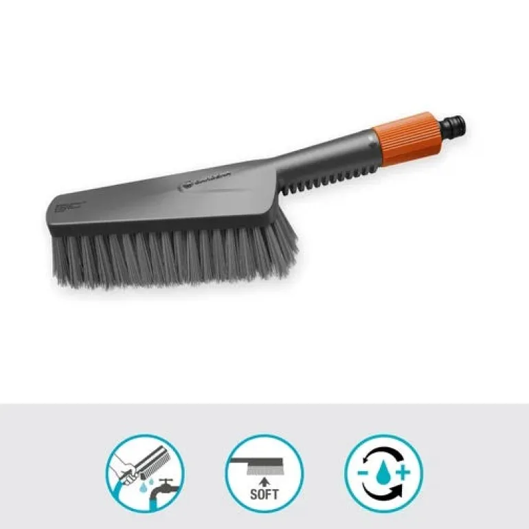 Brosse de lavage à main M souple Cleansystem GARDENA