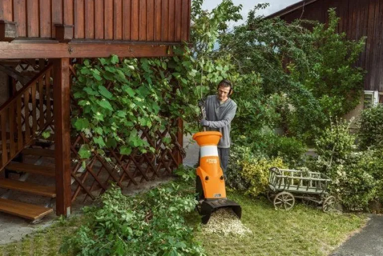 Broyeur de végétaux électrique GHE150 STIHL