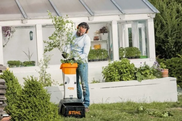 Broyeur de végétaux électrique GHE105 STIHL