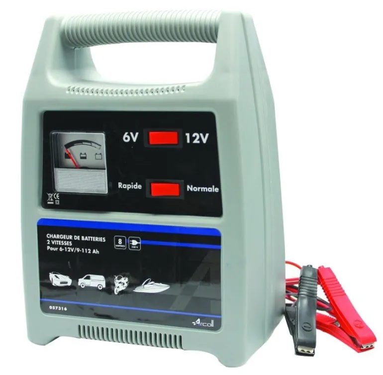 Chargeur de batterie 6/12V - 8A