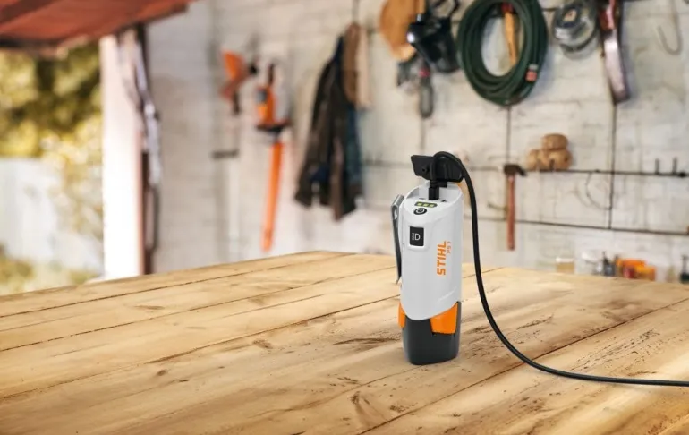 Chargeur 3-en-1 PS 1.0 STIHL