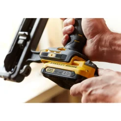 Cloueur de finition V20 16Ga Lithium 18V sans batterie