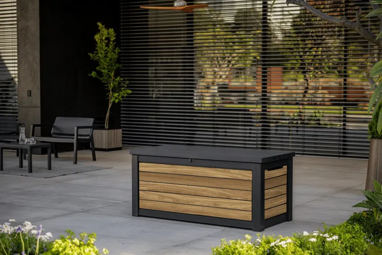Coffre de rangement Signature 630L KETER