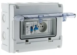 Coffret IP65 1 rangée 8 modules équipé