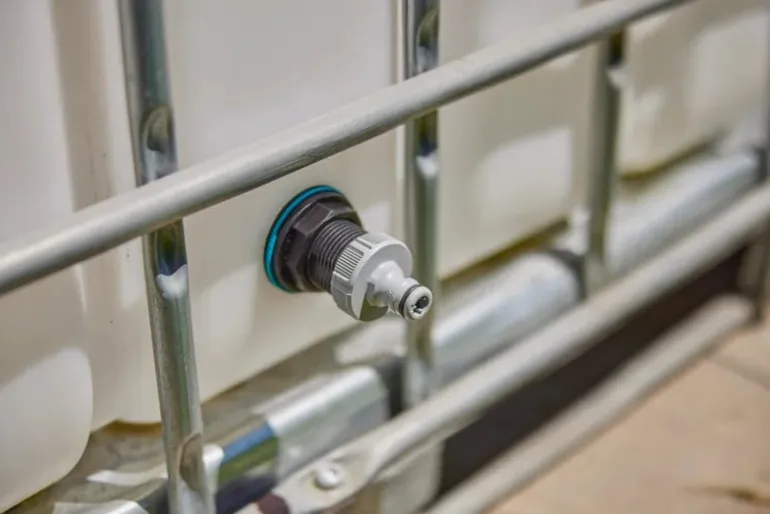 Connecteur de réservoir Push In GARDENA