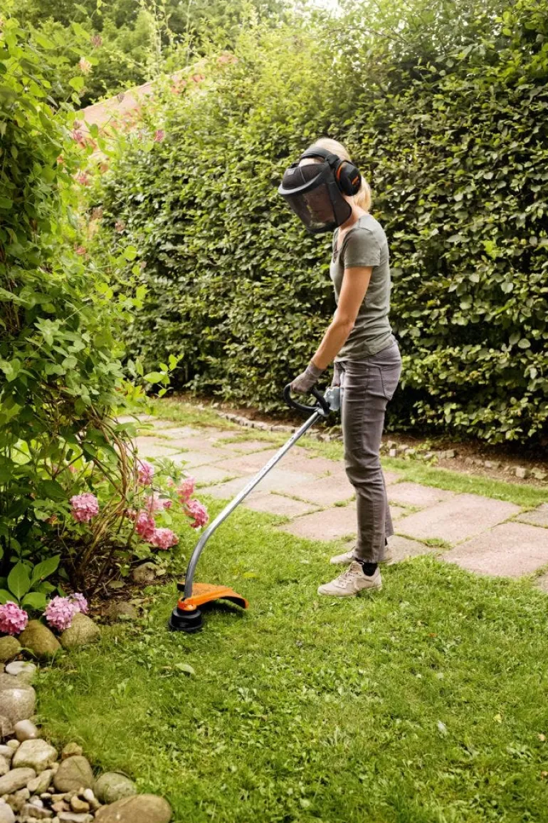 Coupe-bordure thermique FS38 STIHL