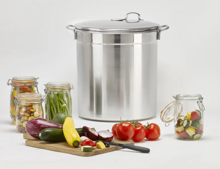 Cuiseur bocaux inox 37 L capacité de 12 bocaux