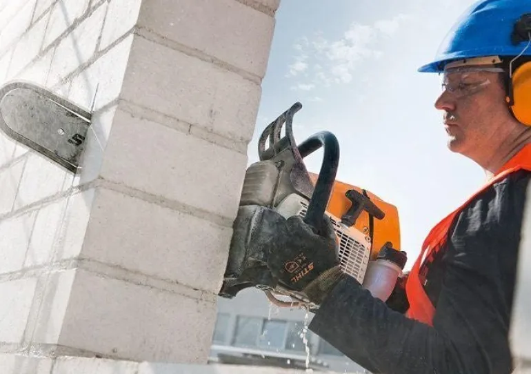 Découpeuse à pierre thermique GS461 40cm STIHL