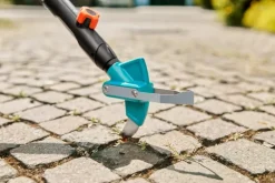 Désherbeur allées et terrasses 2 en 1 combisystem GARDENA
