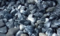 Galet de marbre noir brillant en big bag de 250 kg