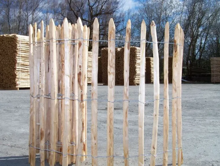 Ganivelle en châtaignier - Roule de 5 m