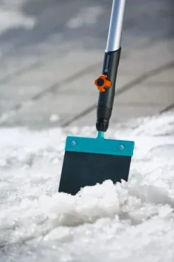 Grattoir à glace Combisystem 15 cm GARDENA