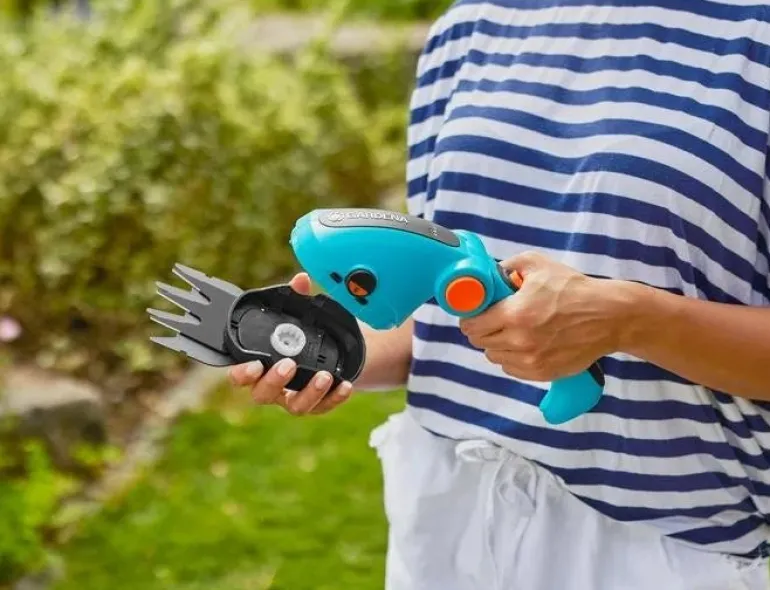 Kit cisaille à gazon + lame taille-buisson