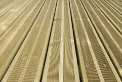 Lame de terrasse en pin 19x96x2400 mm