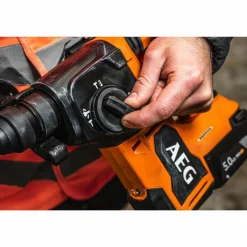 Marteau perforateur SDS+ brushless AEG