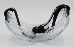 Masque de protection adapté aux porteurs de lunettes