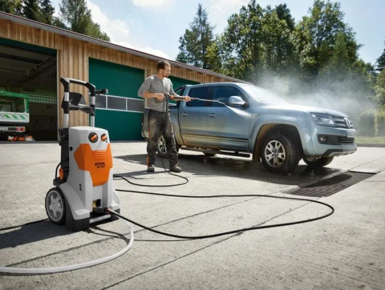 Nettoyeur haute-pression RE232 STIHL