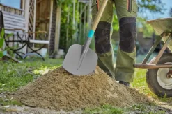 Pelle à sable NatureLine Bords plats 154 cm GARDENA