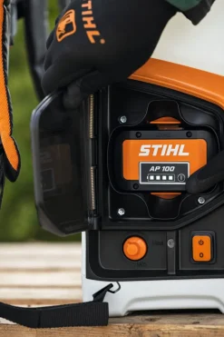 Pulvérisateur à batterie dorsal SGA 85 (produit seul) STIHL