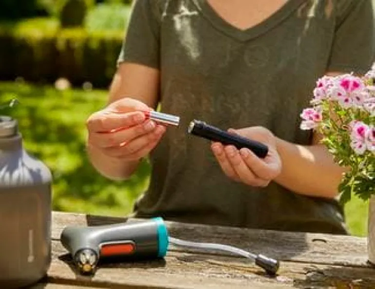 Pulvérisateur sur batterie à gâchette EasyPump 1L GARDENA