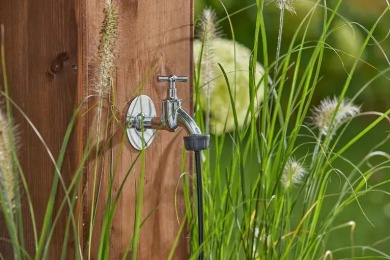 Raccord nez de robinet 3/16 4,6mm «Quick & Easy» GARDENA