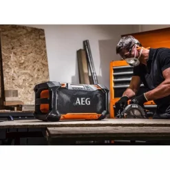 Radio de chantier 18V bluetooth AEG