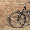 Range 1 vélo mural pivotant à 180°