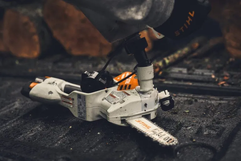 Scie de jardin à batterie GTA 40 2 batteries STIHL