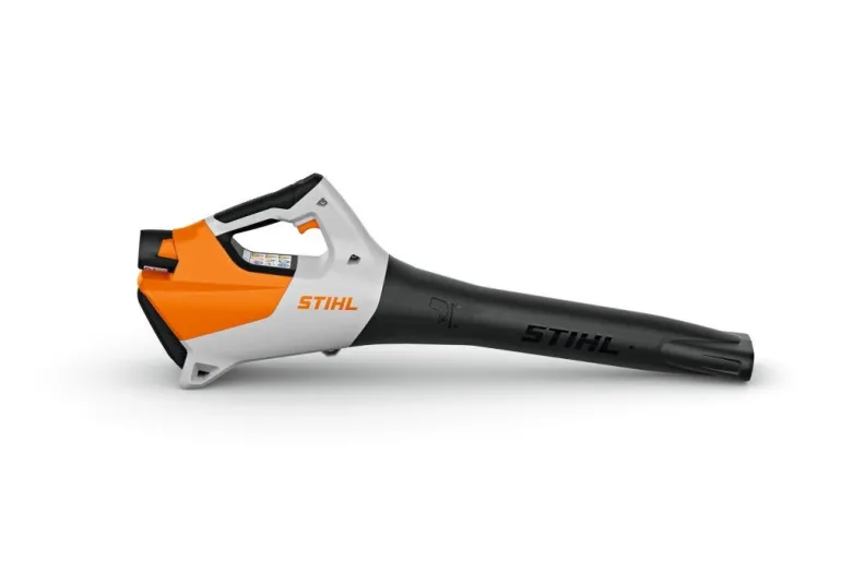 Souffleur à batterie BGA30 + 2 batteries AS2 +chargeur STIHL