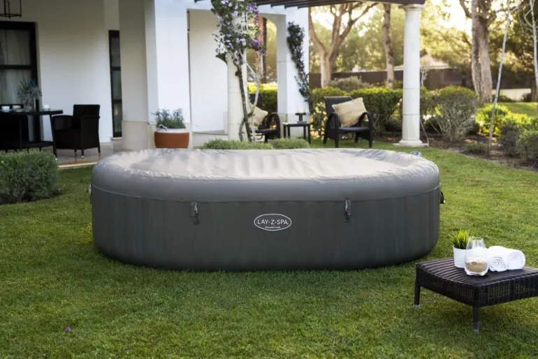 Spa gonflable Mauritius 5/7Places 270x180x71cm BESTWAY
