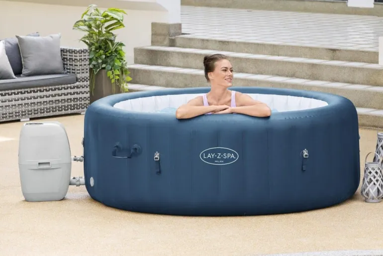 Spa gonflable Milan rond 4/6Places 196x71 cm BESTWAY