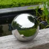 Sphère décorative acier inoxydable poli GazeBall Ø15cm