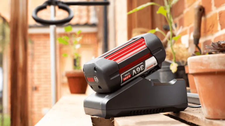 Starter Set 36V batterie +chargeur (GBA 36V 6Ah + AL 36V-20)