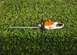 Taille-haie à batterie HSA 50 + pack batterie AK 10 STIHL
