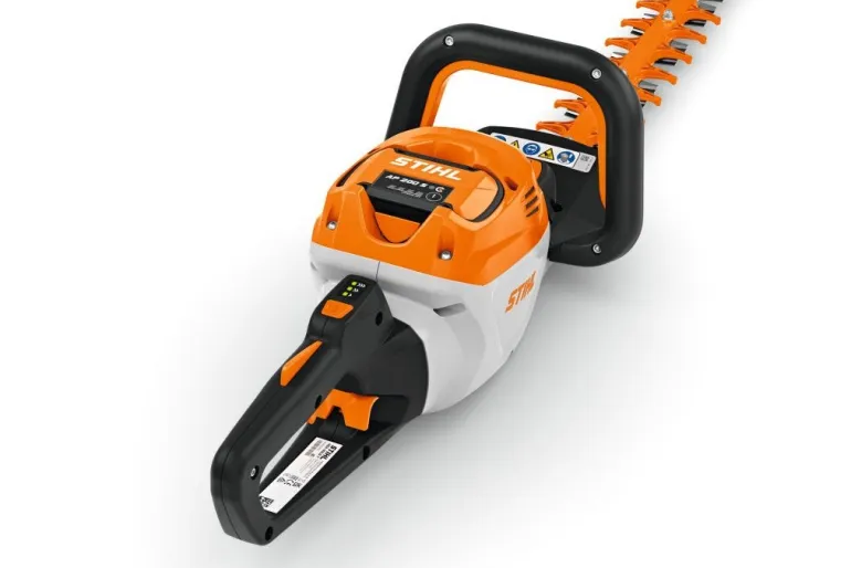 Taille-haie à batterie HSA 140 T 60cm (produit seul) STIHL