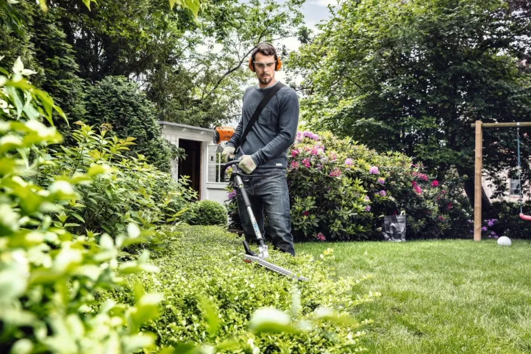 Taille-haie sur perche HL-KM 145° 600 mm STIHL