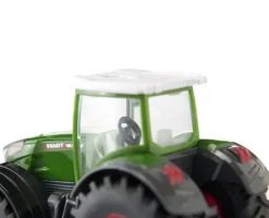 Tracteur Fendt 942 avec faucheuse avant